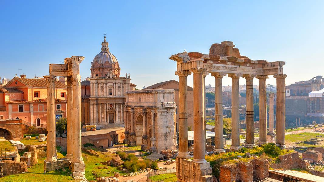 Forum Romarum og de romerske ruiner i Rom, Italien